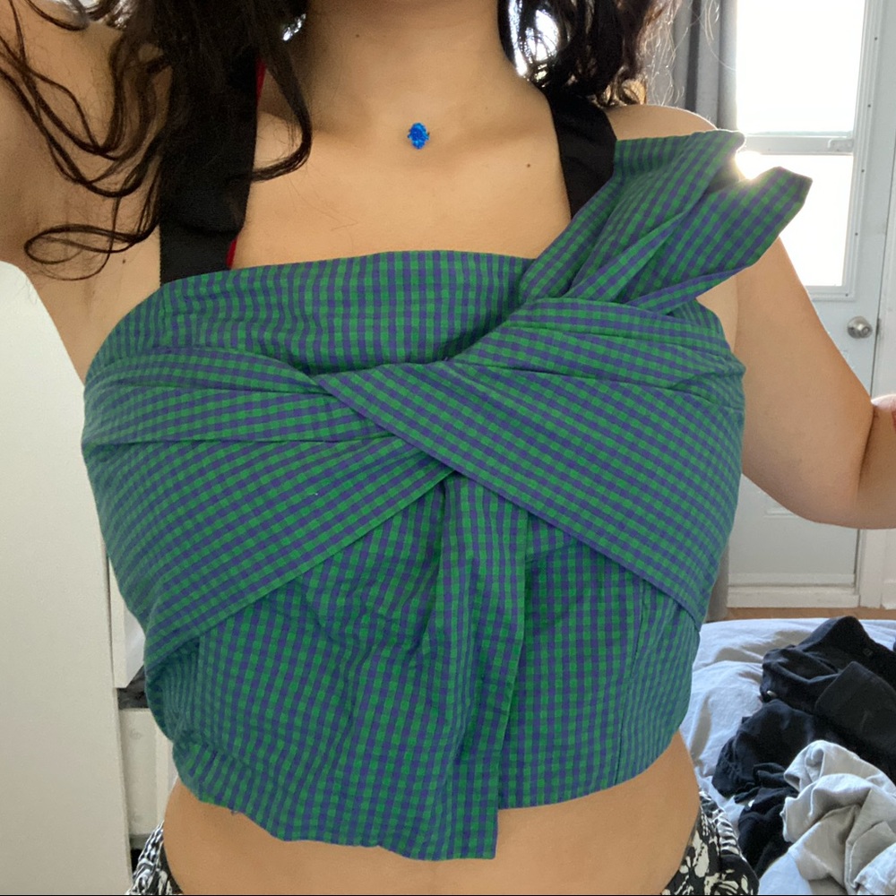 Crop top